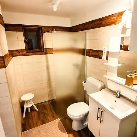 Kis-tisza Apartmanhazak Tokaj- Hegyalja Apartament *