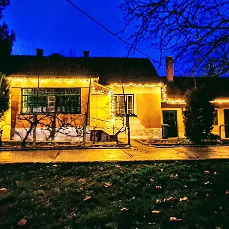 Kis-tisza Apartmanhazak Tokaj- Hegyalja Apartment Tiszaladany