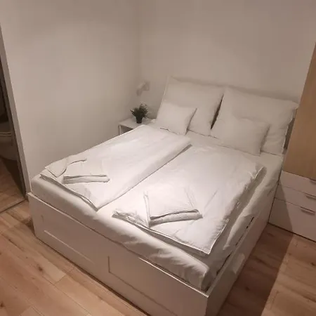 Kis-tisza Apartmanhazak Tokaj- Hegyalja Apartment Tiszaladány