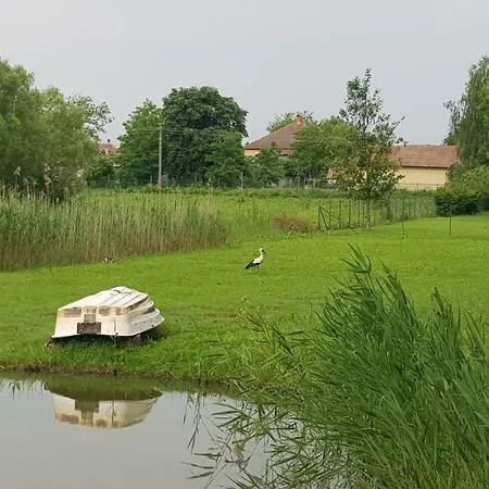 Kis-tisza Apartmanhazak Tokaj- Hegyalja *